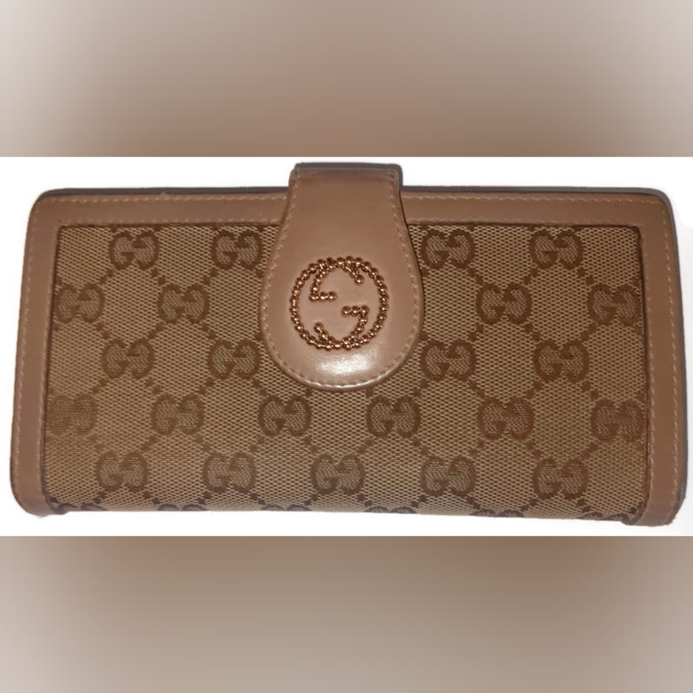 GUCCI GG PREOWNED  BEAUTIFUL  WALLET ,BEIGE AND BROWN